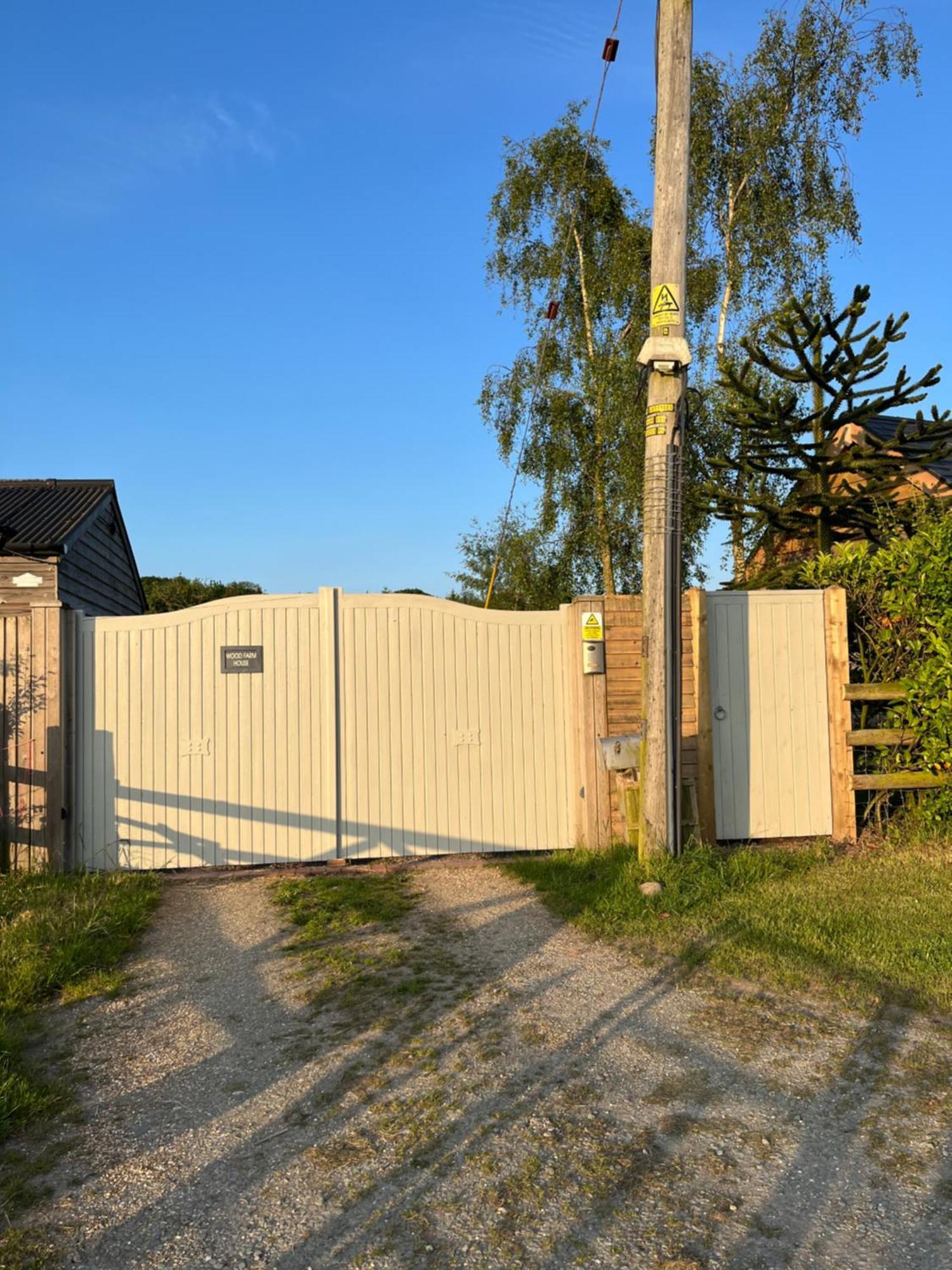 Oak Tree Hideaway Villa Whitchurch  Eksteriør bilde